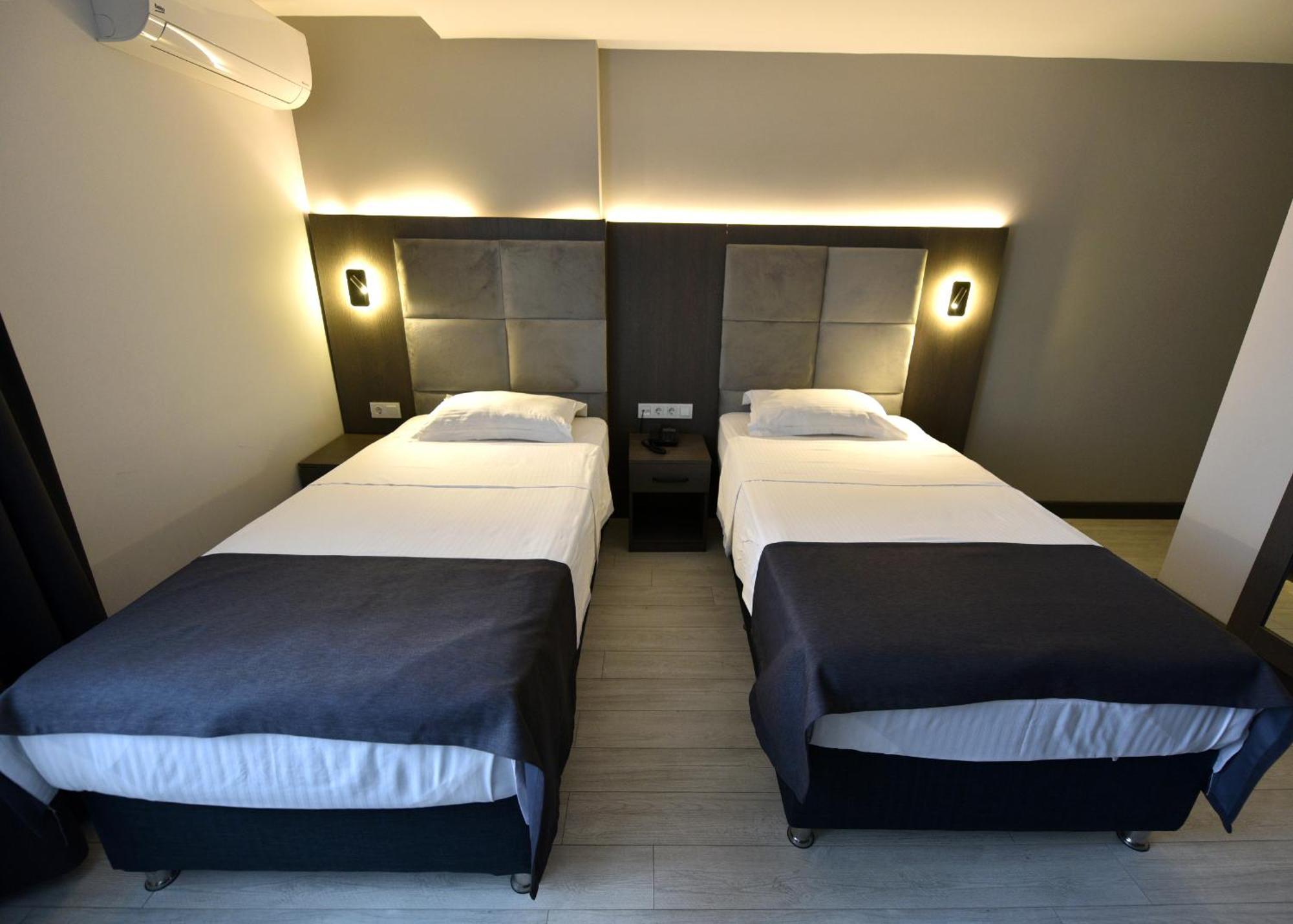 Sahil Hotel Pendik Istanbul Exterior photo