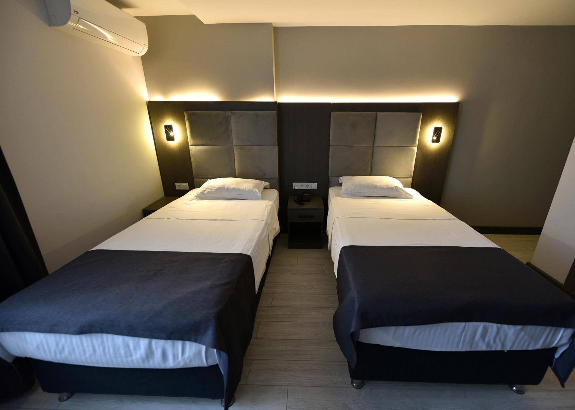 Sahil Hotel Pendik Istanbul Exterior photo