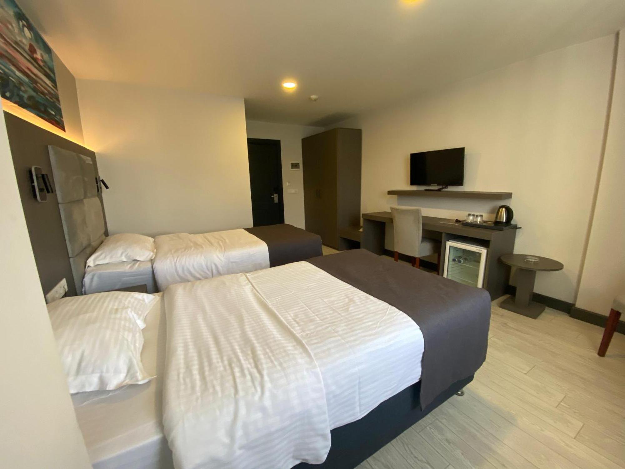 Sahil Hotel Pendik Istanbul Exterior photo